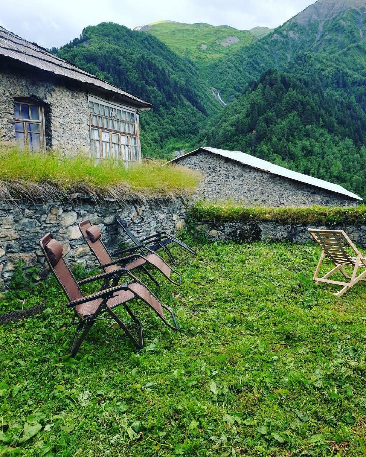 Panorama Guesthouse Mata C. Adishi Exteriér fotografie