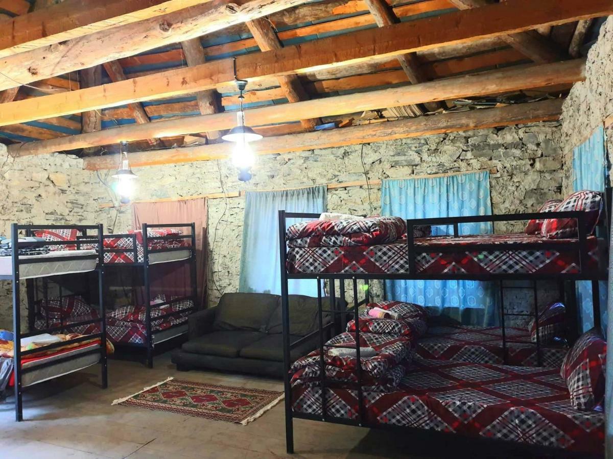 Panorama Guesthouse Mata C. Adishi Exteriér fotografie